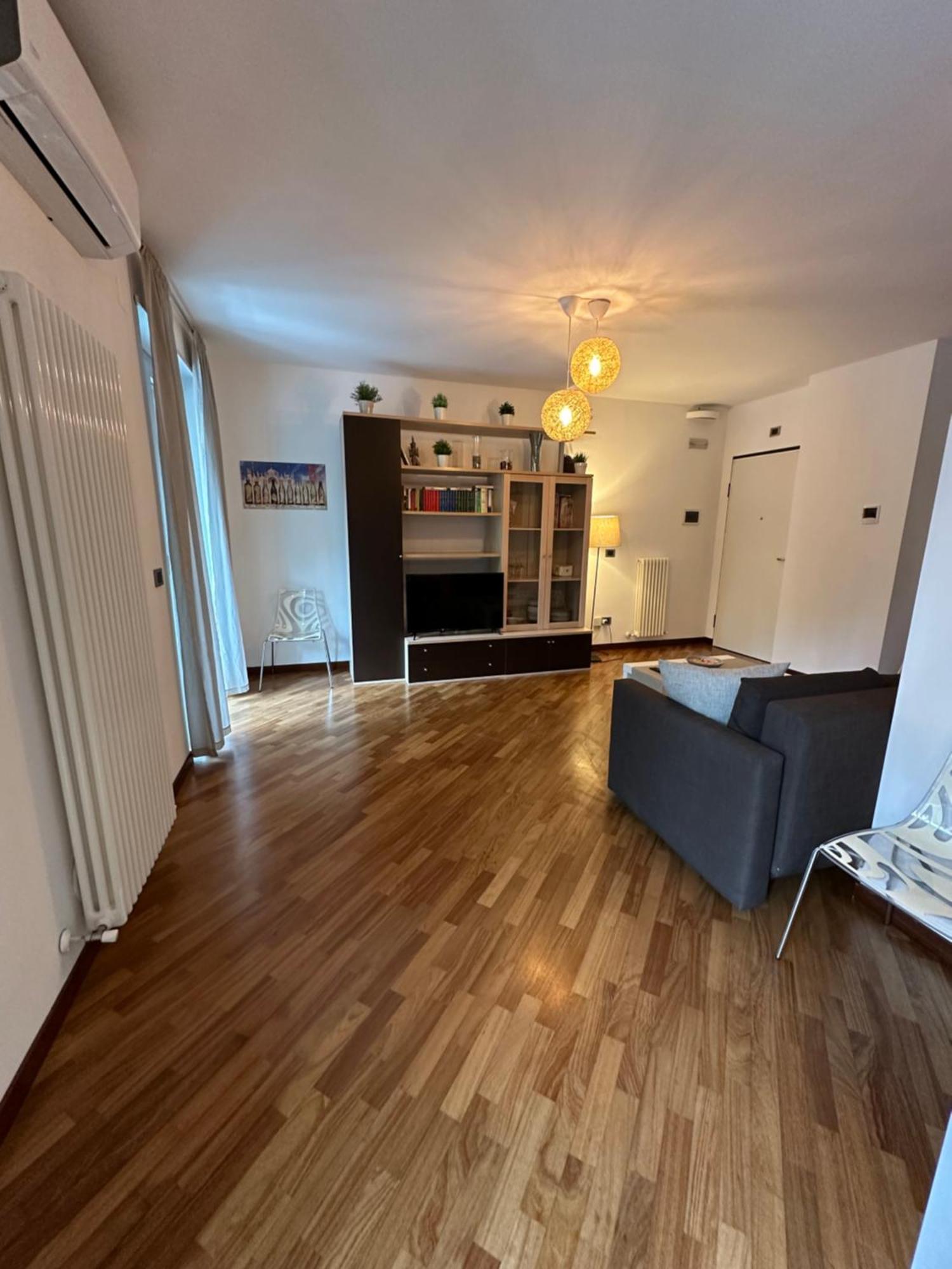 La Casa Di Yasmin_Pescara Centro Apartment ภายนอก รูปภาพ